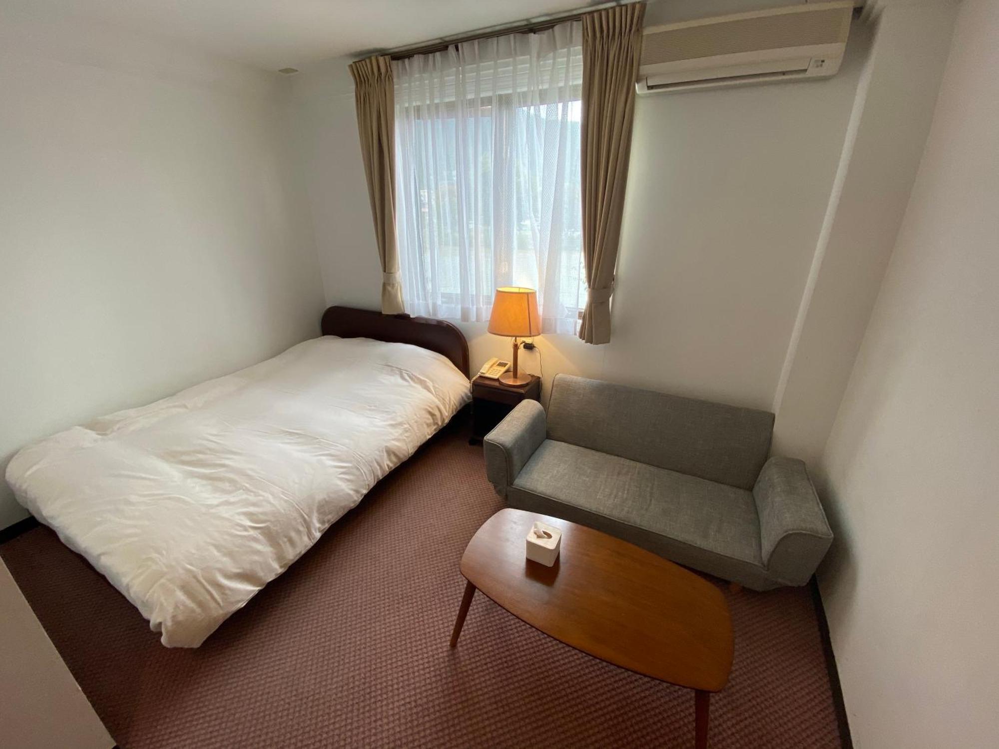 Mermaid Hotel 2*